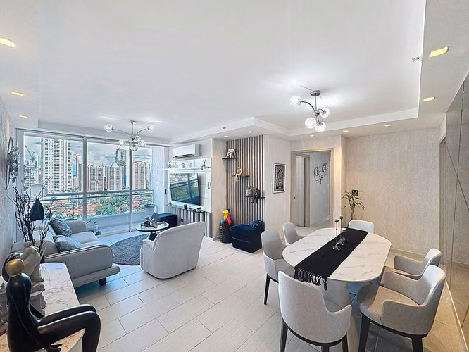Venta de Apartamento en The Towers – San Francisco