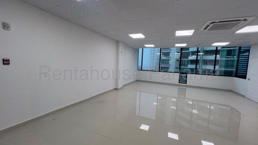 Alquiler de Oficina Comercial en Edison Park I5510GRR