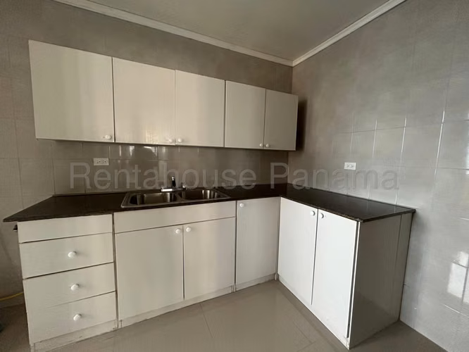Vendo Apartamento en Via España LC27-1332 - Imagen 3