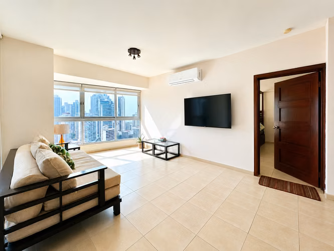 Grand Bay |Piso Alto con Espectaculares Vistas al Mar y la ciudad - Imagen 3