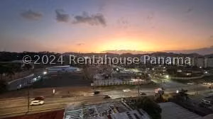 Apartamento en Venta en Condado del Rey PH Condado Country club VIK 26-2309