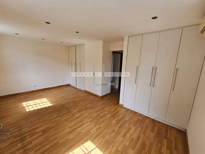 Vendo Casa Unifamiliar de 2 niveles en Green Valley - Albrook. Haga una oferta - Imagen 19