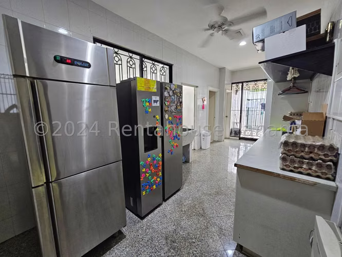 Venta Casa Exclusiva en Altos de Golf - YD - Imagen 19
