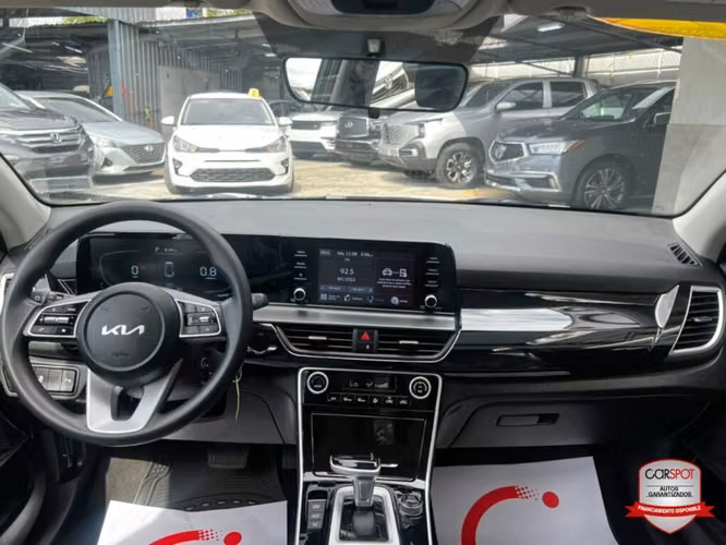 Kia Seltos 2024 Automática EI3059 - Imagen 9