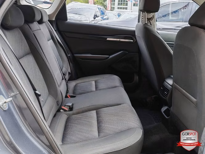 Kia Seltos 2024 Automática EI3059 - Imagen 7
