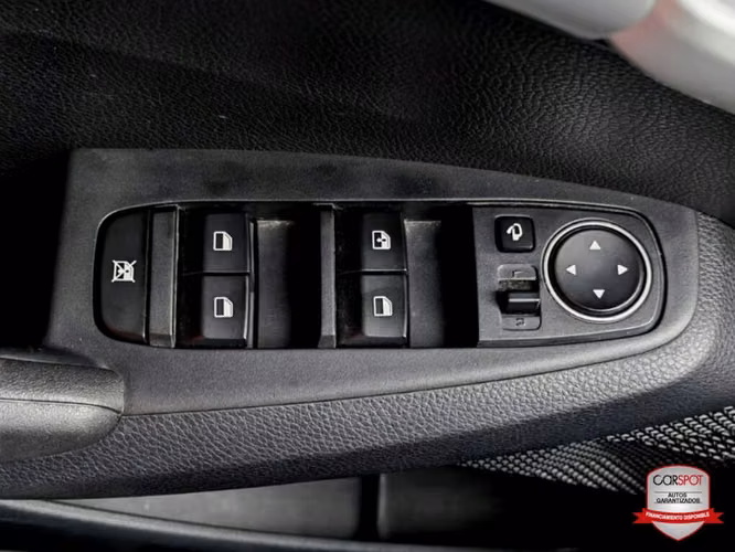 Kia Seltos 2024 Automática EI3059 - Imagen 12