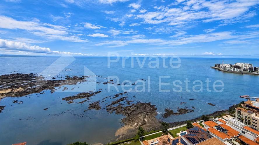 Se Vende apartamento en Pacific point en Punta Pacifica