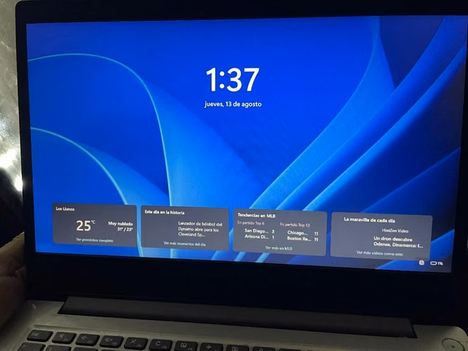 Laptop  computadora - Imagen 3