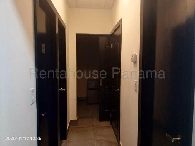Venta de Casa en Carrasquilla Casa Comercial KC