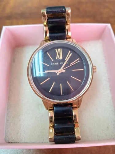 Hermoso Reloj para Dama Anne Klein - Imagen 2