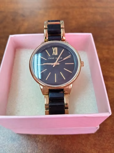 Hermoso Reloj para Dama Anne Klein - Imagen 5