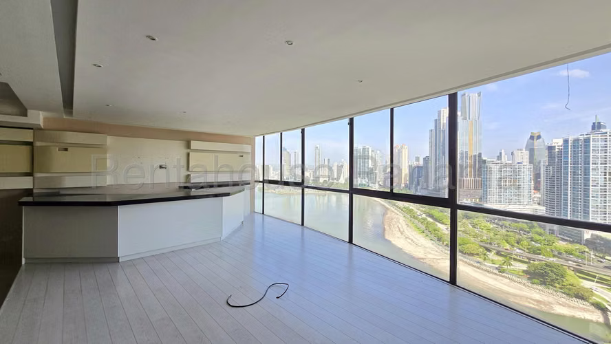 Venta de Apartamento en Paitilla Ph Golden Palace NS - Imagen 2