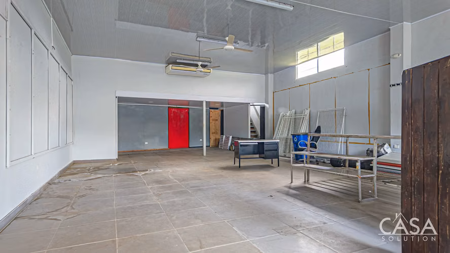Propiedad Comercial de Uso Mixto con Locales Comerciales, Oficinas y Apartamento en Venta en San Pablo Viejo, David, Chiriquí