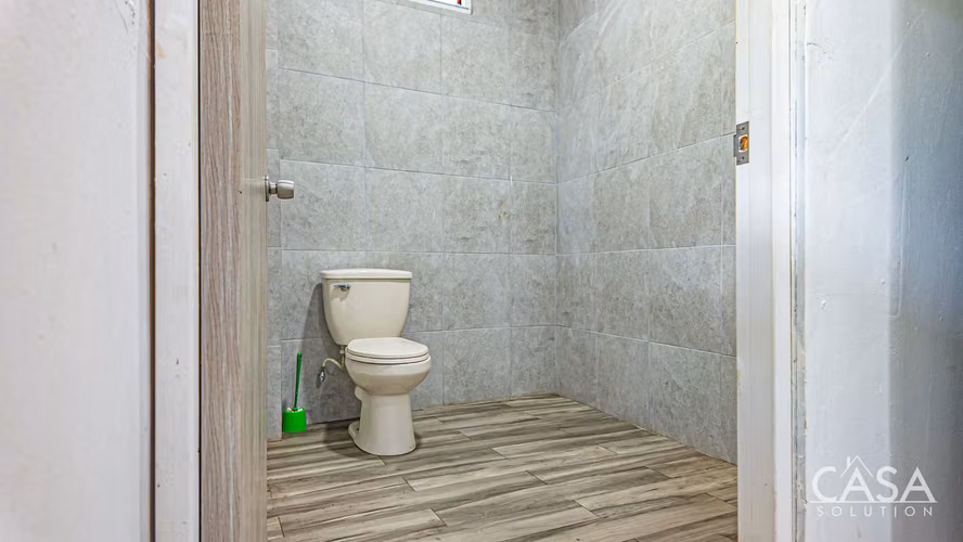 Propiedad Comercial de Uso Mixto con Locales Comerciales, Oficinas y Apartamento en Venta en San Pablo Viejo, David, Chiriquí
