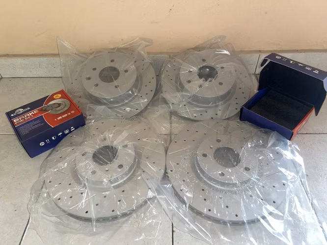 Discos Ventilados Nissan Z