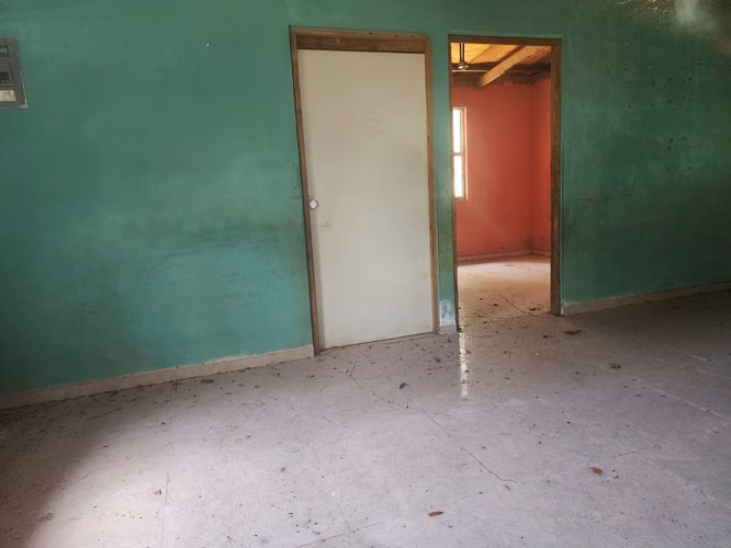 VENDO LOTE CON 3 PROPIEDADES.
