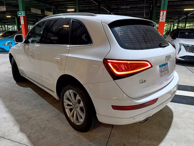 Audi Q5 2.0T 2013