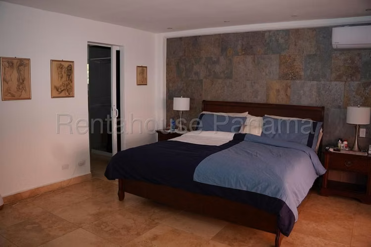 Casa de 1072m2 de lote en venta en Albrook - Imagen 15