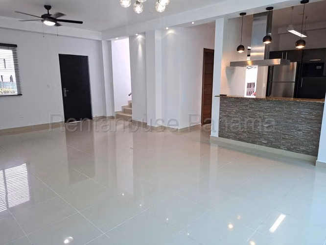 Alquiler de casa en La Alameda 26MVCH8838 - Imagen 3