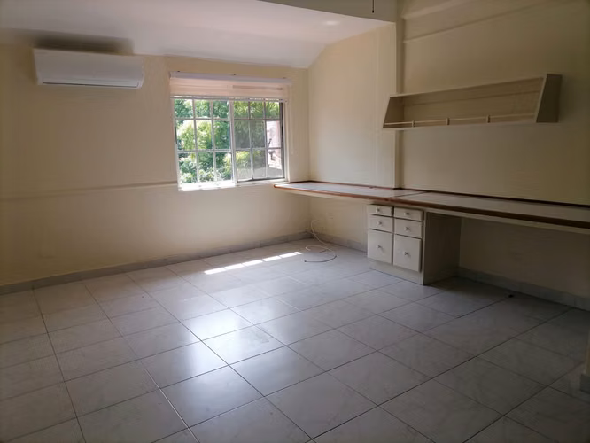 NC90 SE VENDE AMPLIA Y ESPECTACULAR CASA CON PISCINA EN ALBROOK - Imagen 6