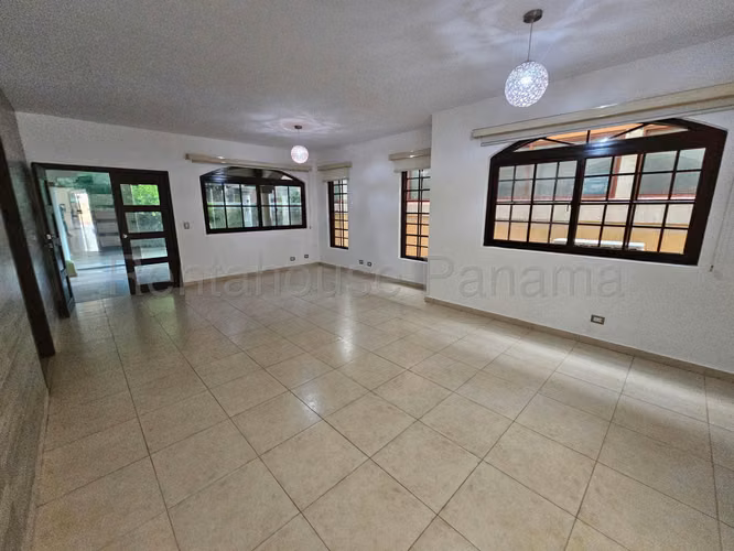 Venta de Casa en Costa Sur, El Doral (Solo Cliente Directo) - Imagen 13