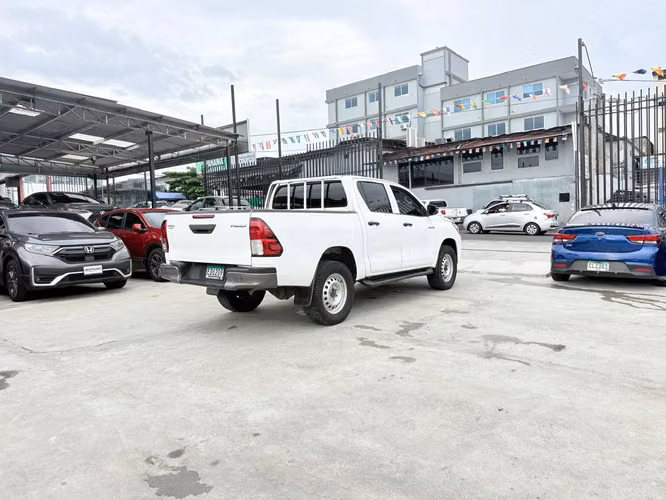 Toyota Hilux 2022 - Imagen 5