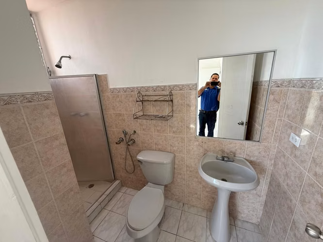 ALQUILO APARTAMENTO EN EL CARMEN, 2 RECAMARAS, 80M2, SOLO AIRES ACONDICIONADO. - Imagen 10