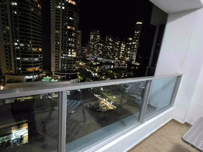 Avenida Balboa | P.H. Bayfront | 1Rec Vista Mar ($1,600) - Imagen 11