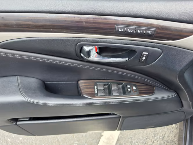 LEXUS LS460L 2014 - Imagen 10