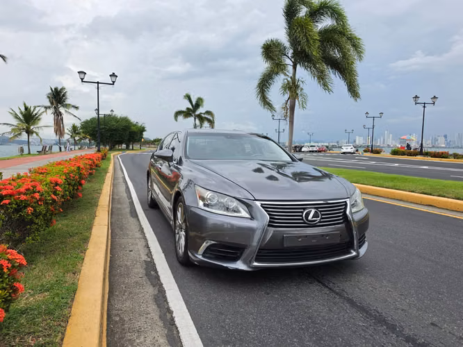 LEXUS LS460L 2014 - Imagen 3