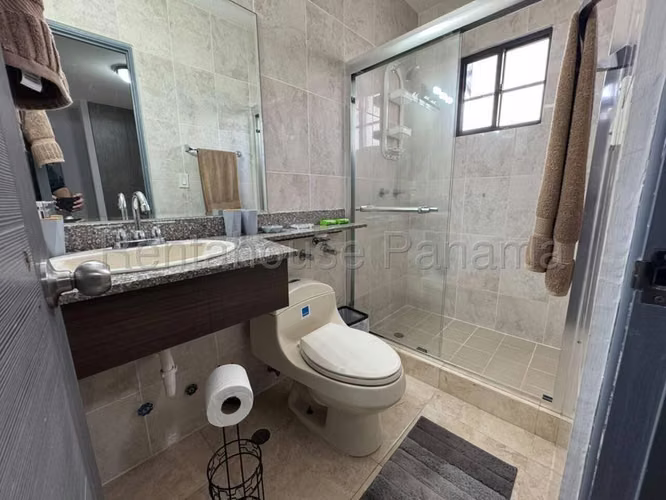 Casa en Venta en Las Cumbres YM - Imagen 9