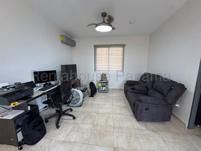 Casa en Venta en Las Cumbres YM - Imagen 11