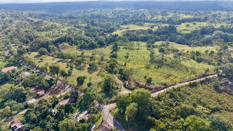 Terreno en Chiriqui, Bugaba, 4.5 hectareas en Camaron Arriba