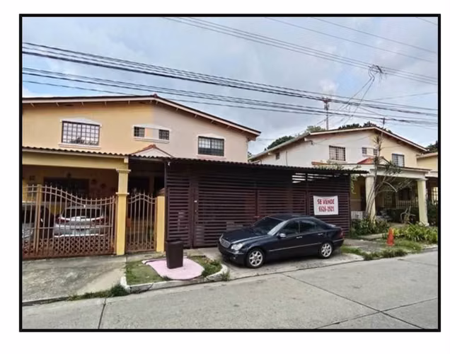 ¡Excelente Oportunidad! Venta de Casa de 2 Niveles en San Antonio