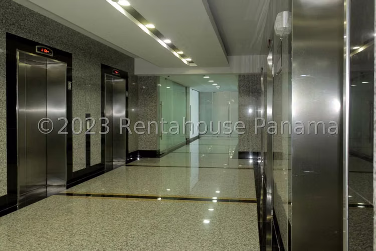 Oficina en Venta en Avenida Balboa YM - Imagen 4