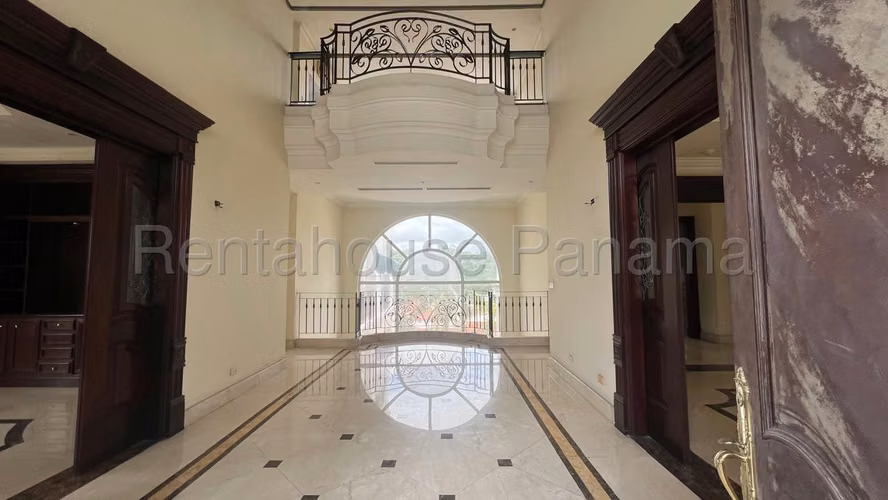 Venta de casa en Dos Mares AK - Imagen 2