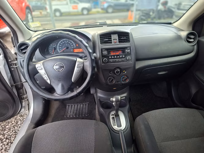 Nissan Versa 2017 - Imagen 6