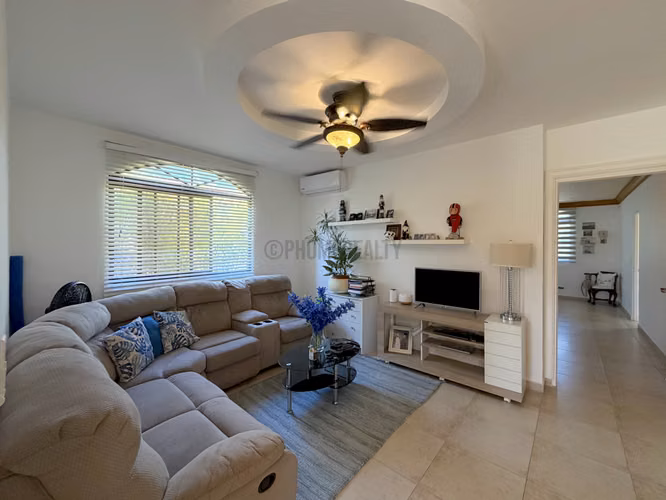 Casa Amoblada de 4 Recámaras en Alquiler en Clayton – 450 m² con Piscina Privada y Terraza - Imagen 16