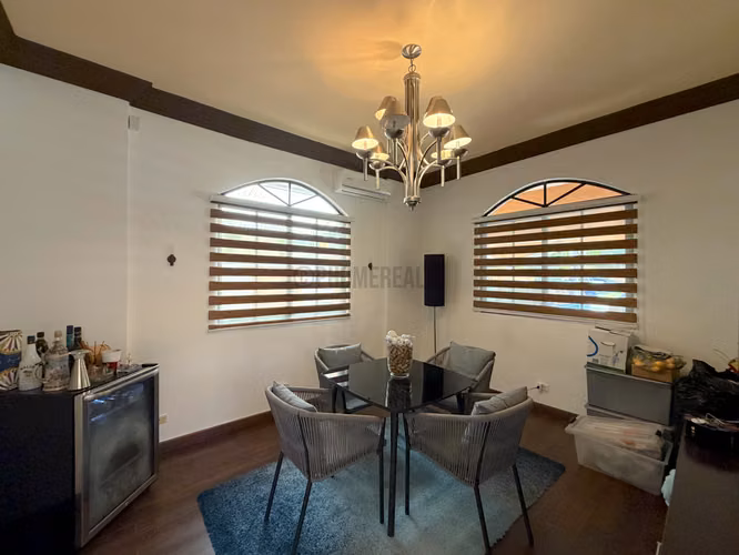 Casa Amoblada de 4 Recámaras en Alquiler en Clayton – 450 m² con Piscina Privada y Terraza - Imagen 10