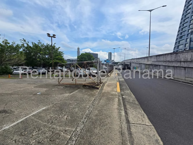 Venta de terreno en La Loceria AK - Imagen 11