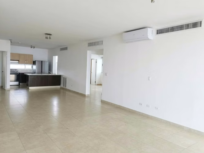 En Venta Apto en H2O Av Balboa $184,000 - Imagen 4