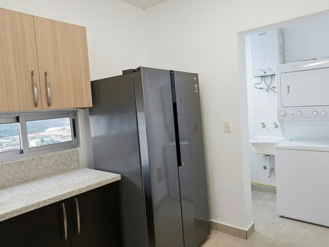 En Venta Apto en H2O Av Balboa $184,000 - Imagen 6