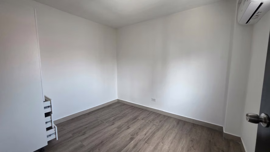 Alquiler Apartamento Via España Carrasquilla - Imagen 10