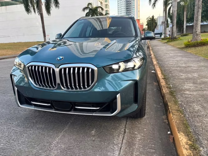 BMW X5 2024
