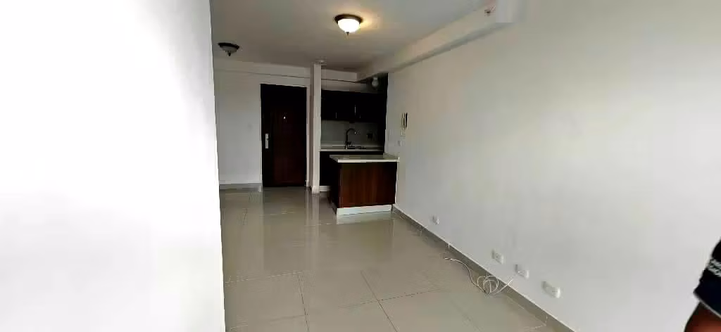 PH LUMA TOWER, PUEBLO NUEVO, CERCA A LA 12 DE OCTUBRE! - Imagen 3