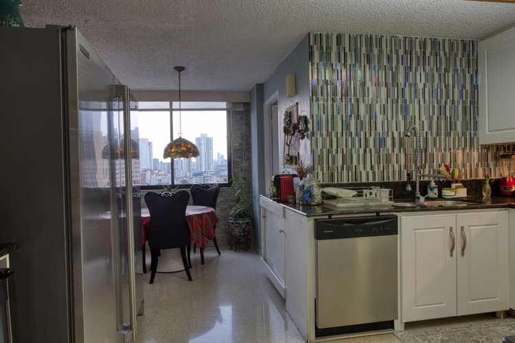 Monaco. 170mts 3r 2b cbs 2est $245,000.00neg - Imagen 8