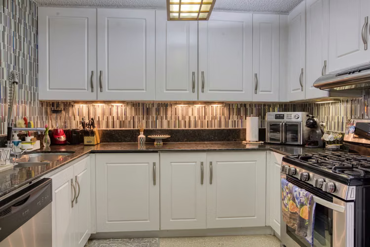Monaco. 170mts 3r 2b cbs 2est $245,000.00neg - Imagen 18