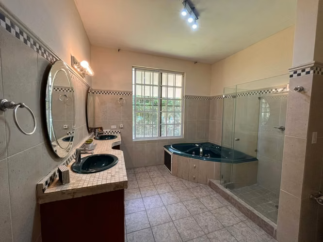 Diablo. 994mts 3r 3.5b cbe den patio $550,000.00neg - Imagen 13