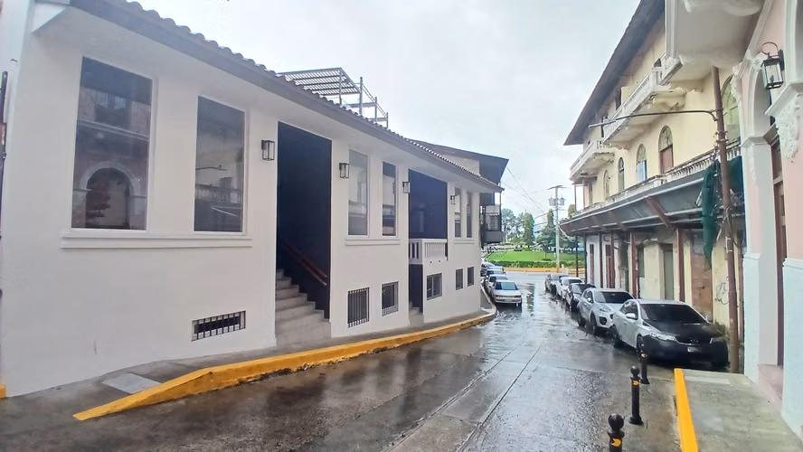 Locales Comerciales en Alquiler Casco Viejo - Imagen 12