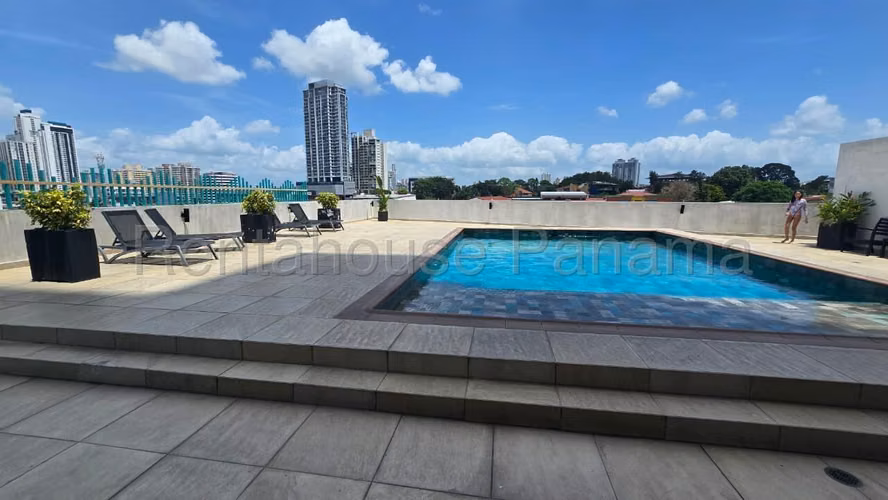 VENTA DE APARTAMENTO EN PH HATO PINTADO HQ